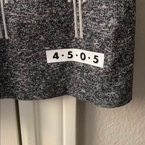 Workout Top - Picture 6 of 6